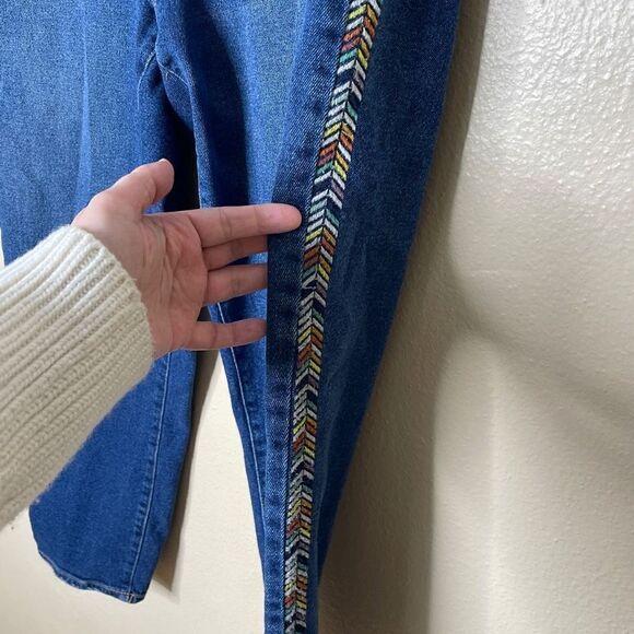 Knox Rose Jeans Women's 14 Cropped Ankle Embroidered Embellished Straight Leg - Picture 3 of 9